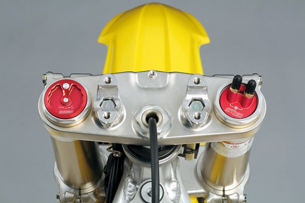 04_rm-z450l5_f_fork_adjuster_1