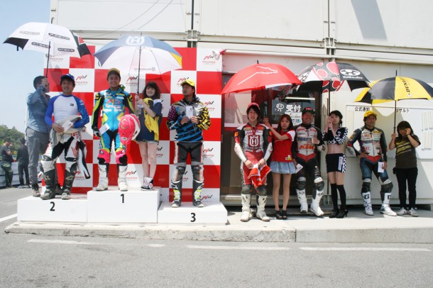 H1_PODIUM