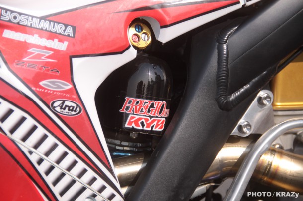 01CRF450_04