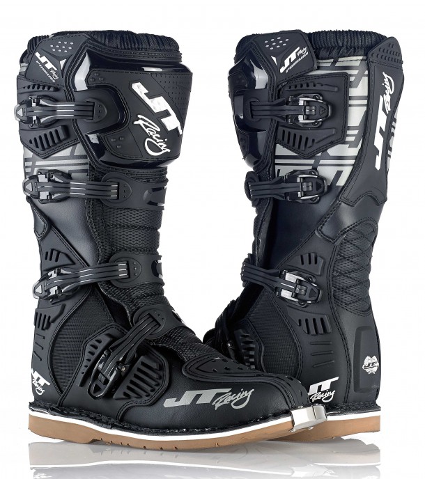 Boots-Black-main3