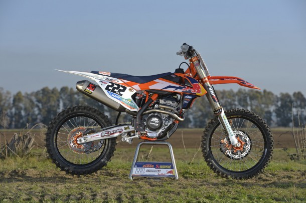 102857_02_006_KTM15_Cairoli_bike_1024