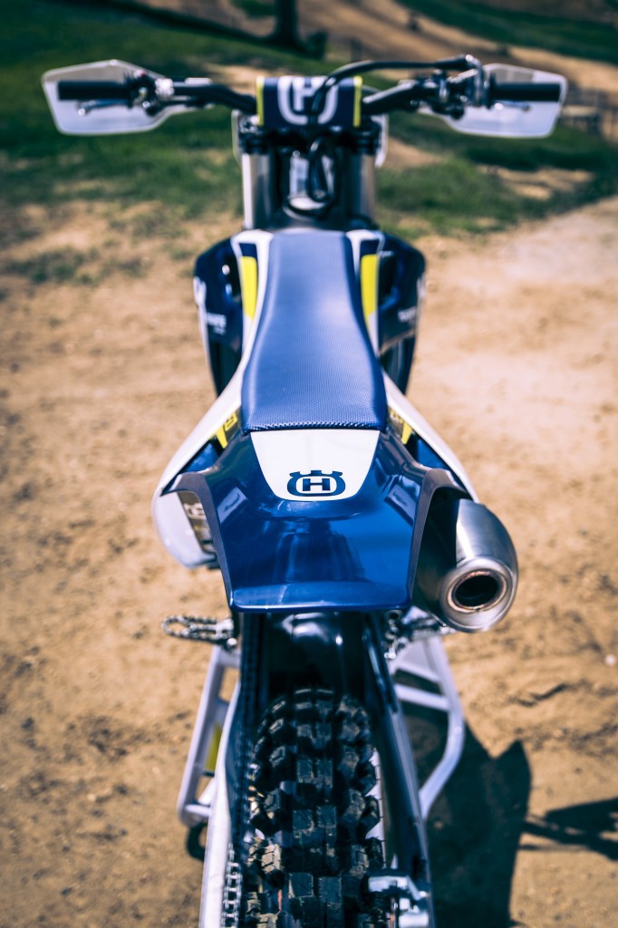 114060_MX16_Bikedetails_mc_16_1024