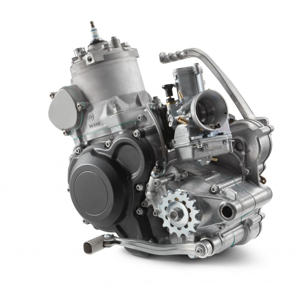21980_TC_250_2017_engine