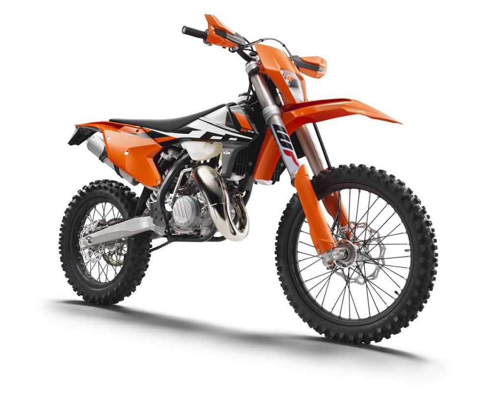 KTM 125 XC-W_right front