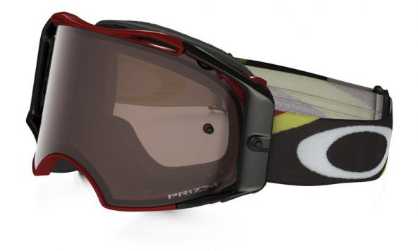 main_OO7046-48_airbrake-mx_heritage-racer-red-prizm-mx-black_001_103964_png_heroxl のコピー
