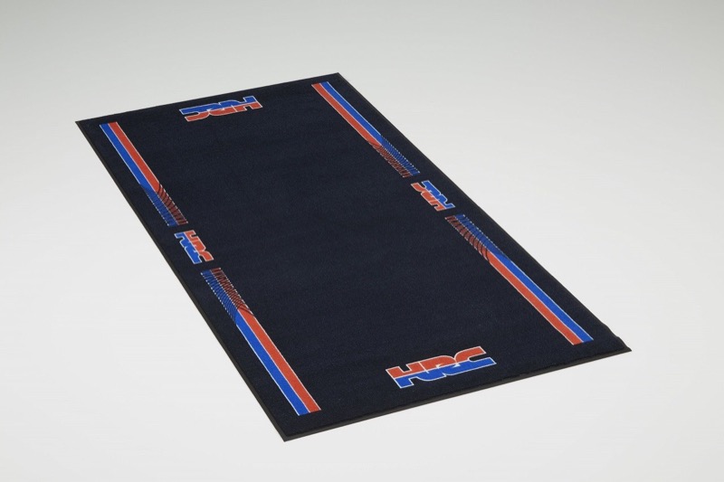 HRC気分に浸れるレーシングマット | DIRTSPORTS